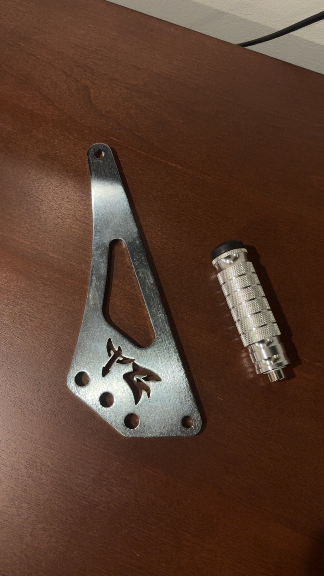 MX3/4/5 Shiftlock (chrome peg pre order 2 week)